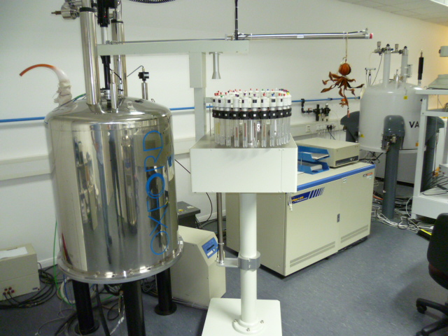 JEOL ECS 400 NMR Spectrometer